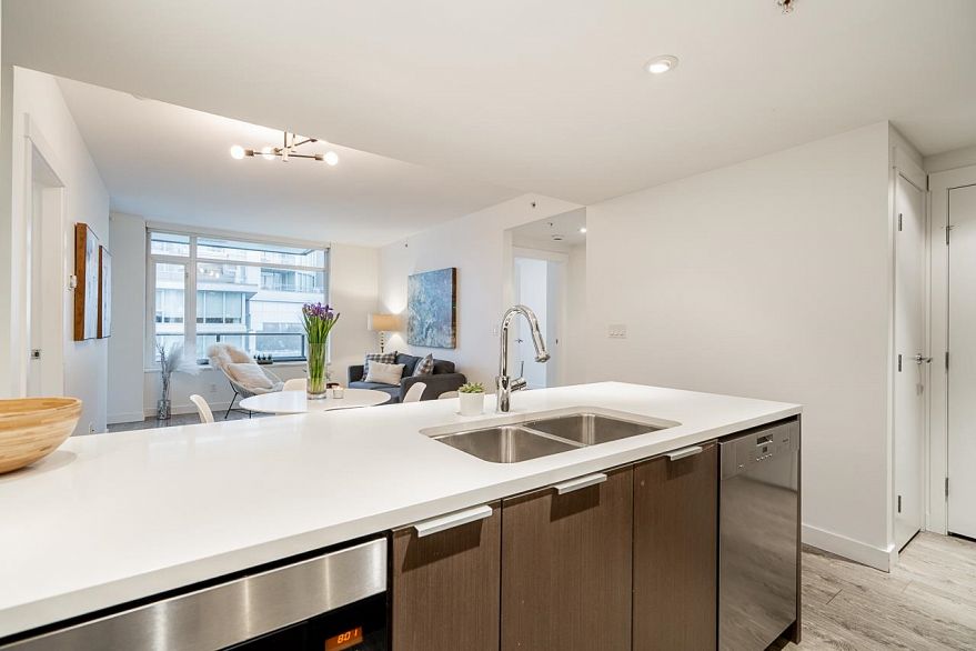 1106 110 Switchmen Street