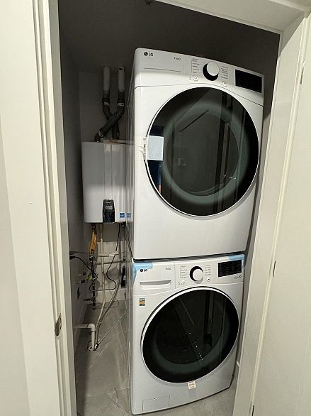 7555 OAK STREET, Vancouver BC V6P 4A4