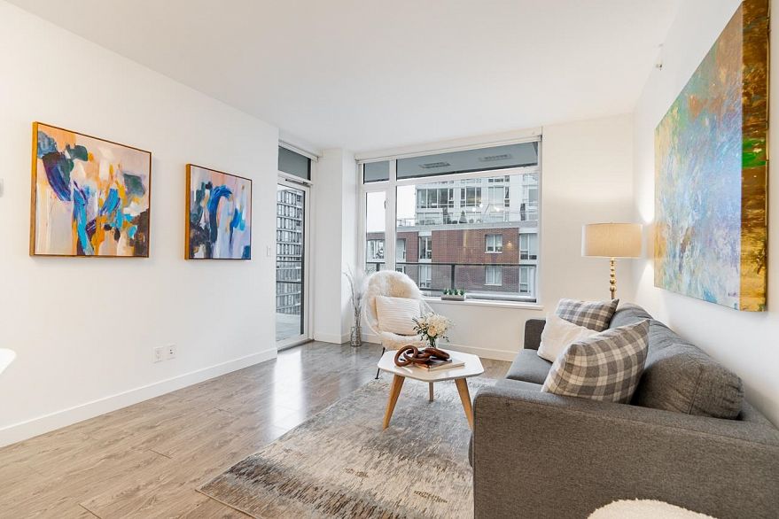 1106 110 Switchmen Street