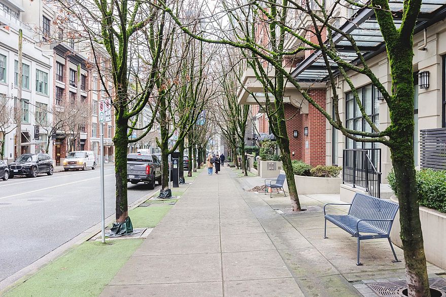 210 1216 Homer Street