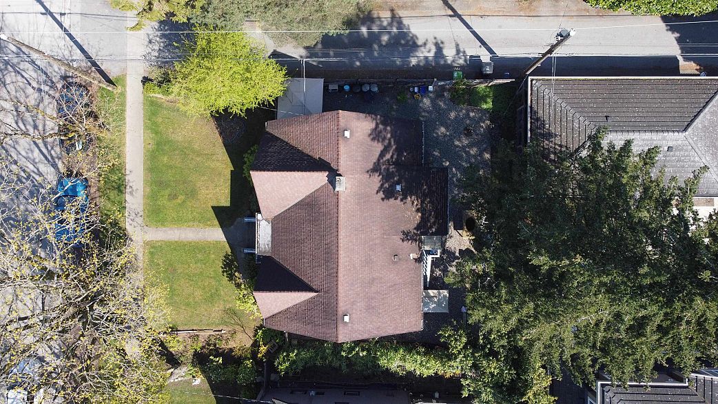 3088 Discovery Street