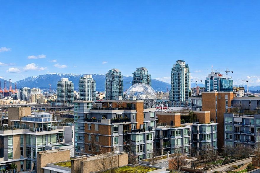 1102 181 W 1st Avenue