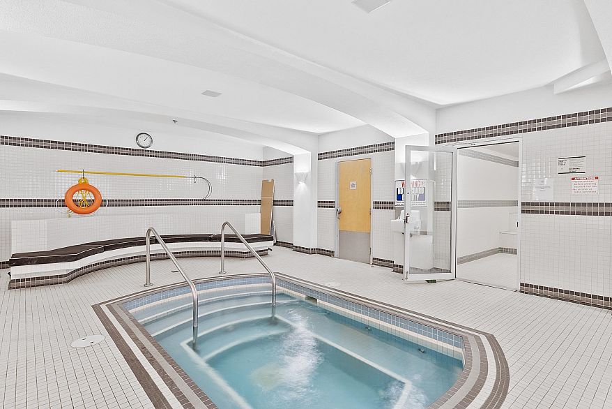 1206 969 Richards Street