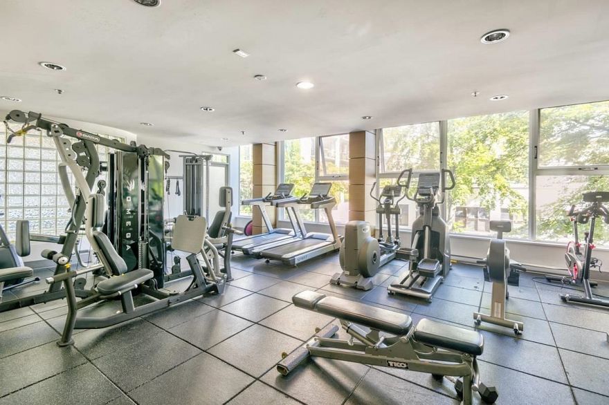 40X 1323 HOMER STREET, Vancouver BC V6B 5T1