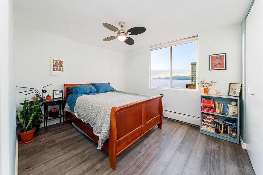 2004 1251 Cardero Street