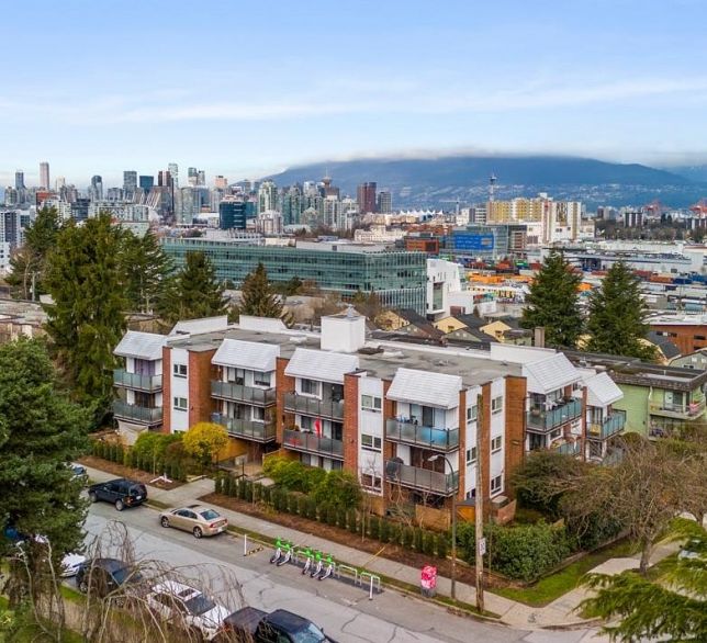 314 665 E 6th Avenue