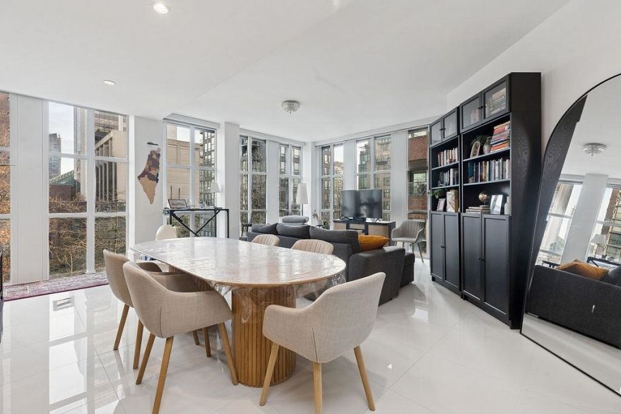 402 1102 Hornby Street