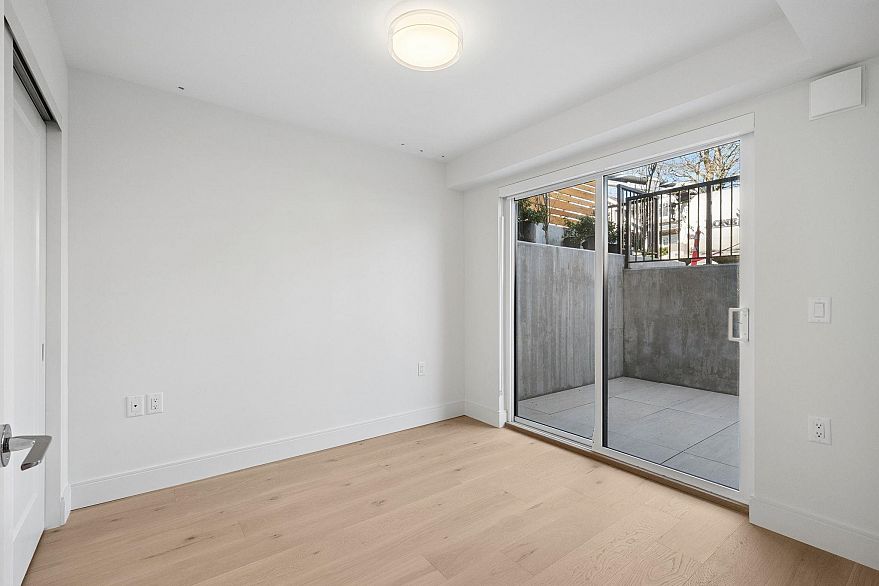 151 378 W 45th Avenue