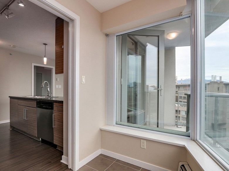 1006 188 Keefer Place