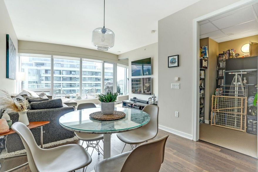 1005 1661 Ontario Street