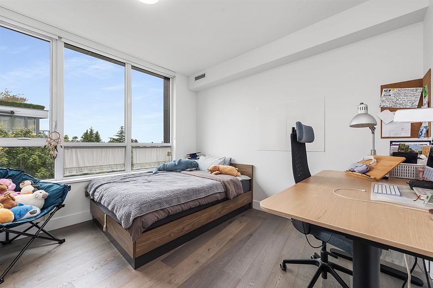 310 6333 W Boulevard