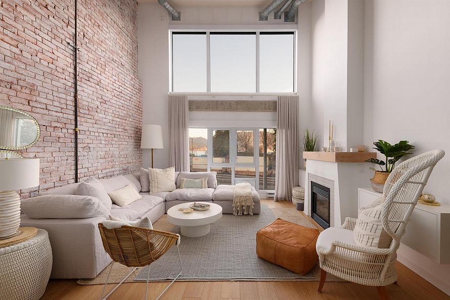 308 27 Alexander Street