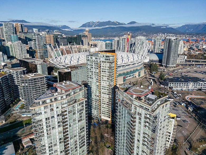 1901 33 Smithe Street