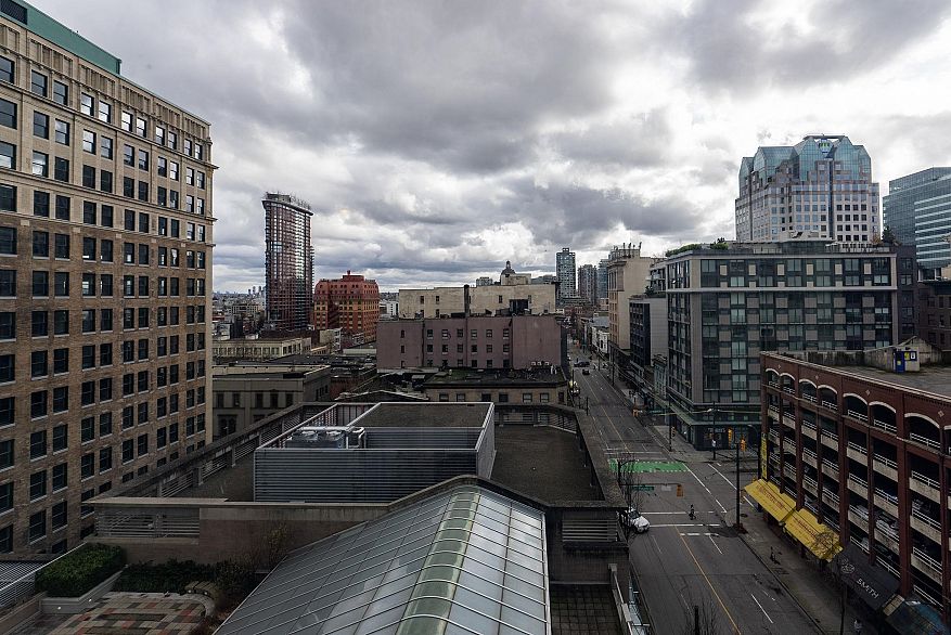 909 438 Seymour Street