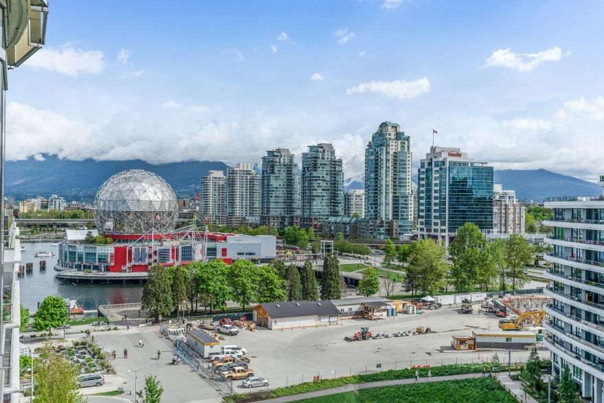 1005 1661 Ontario Street