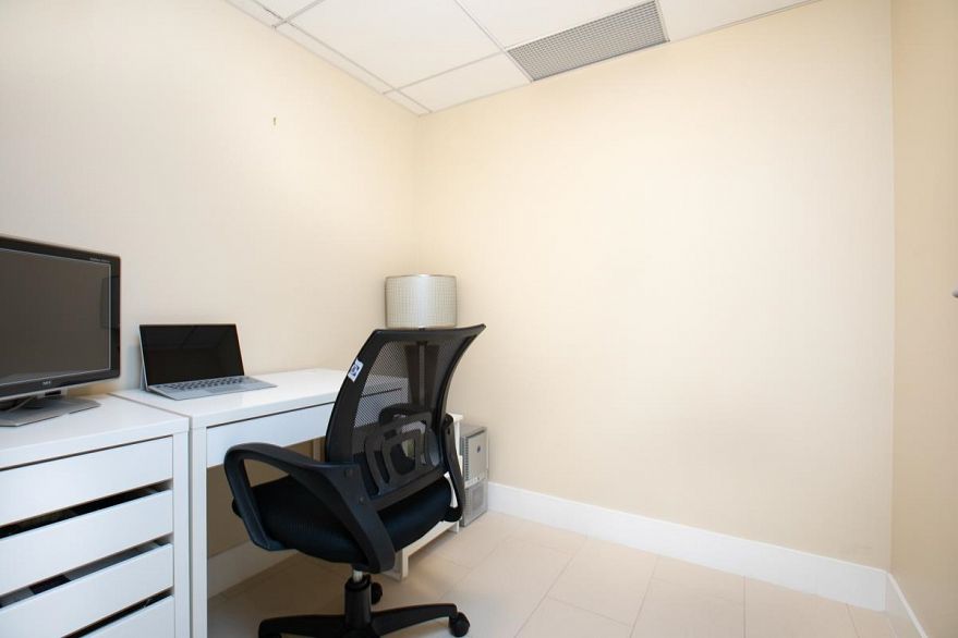 2804 1077 W Cordova Street