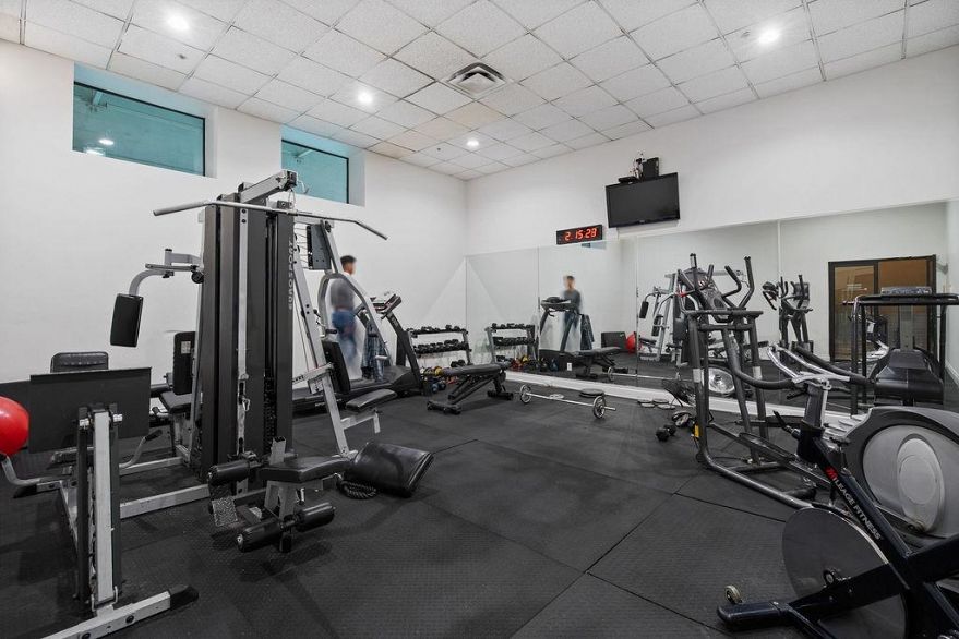 609 1189 Howe Street