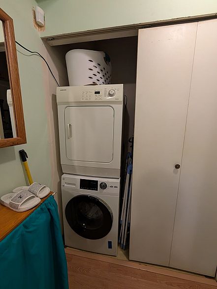 203 4950 Joyce Street