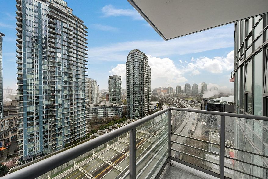 1507 602 Citadel Parade