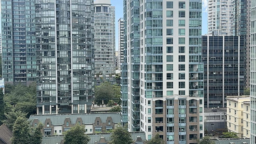 1404 1228 W Hastings Street