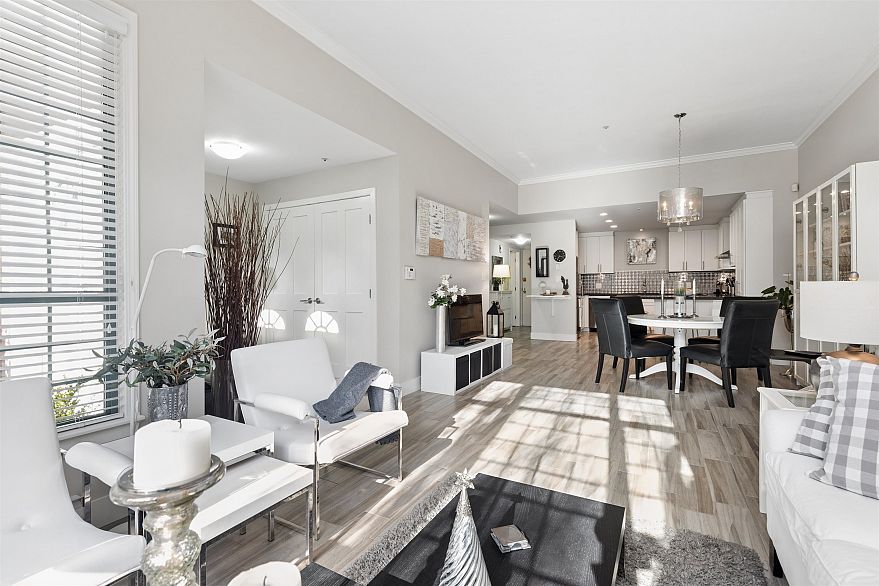 104 293 Smithe Street