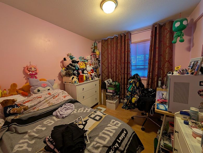 203 4950 Joyce Street