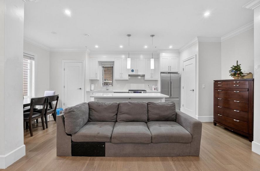 5685 Killarney Street