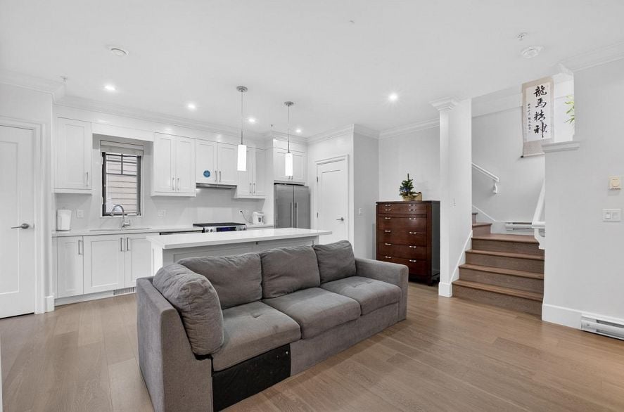 5685 Killarney Street