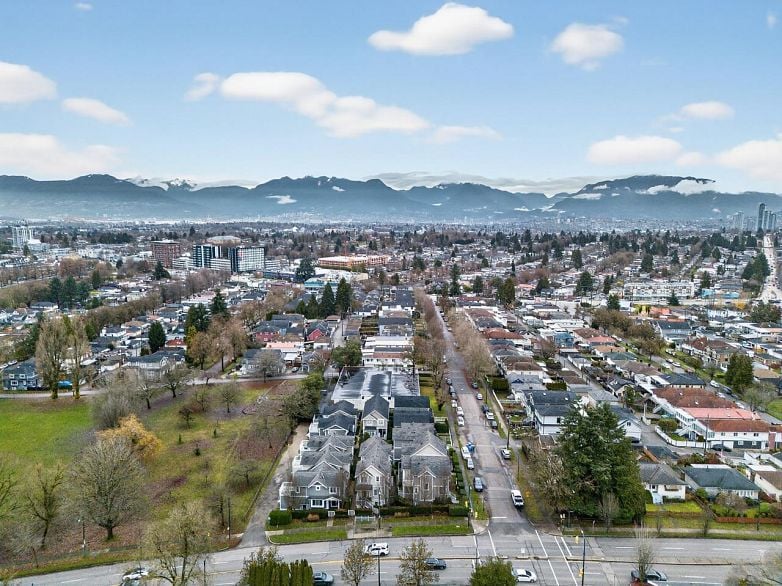 5685 Killarney Street