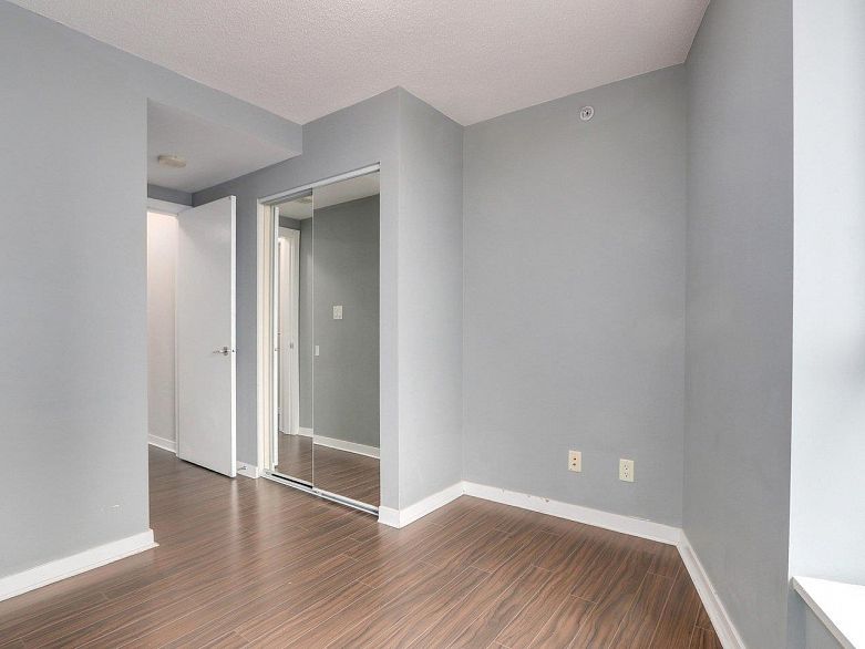 1006 188 Keefer Place