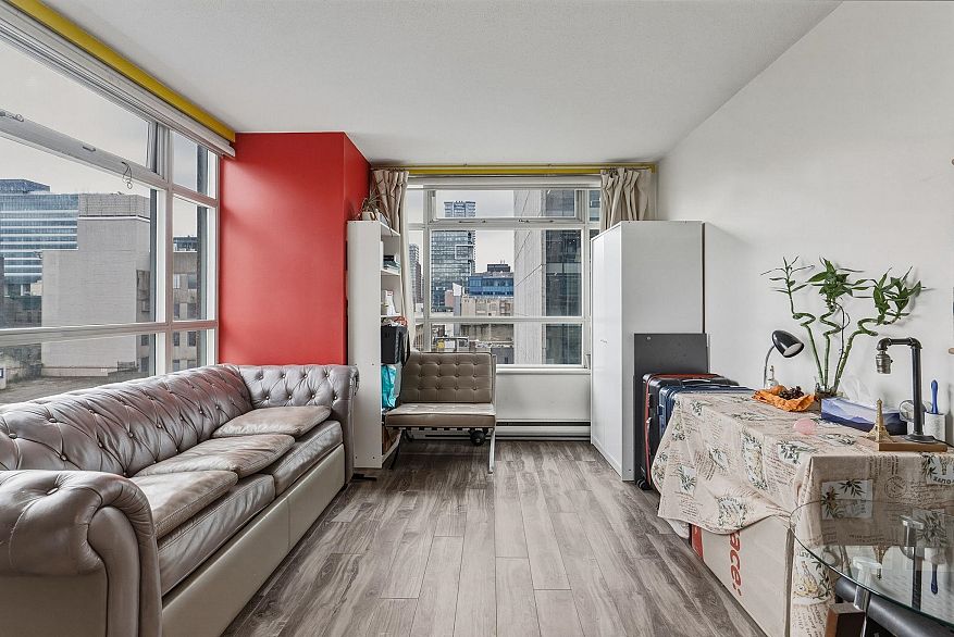 909 438 Seymour Street