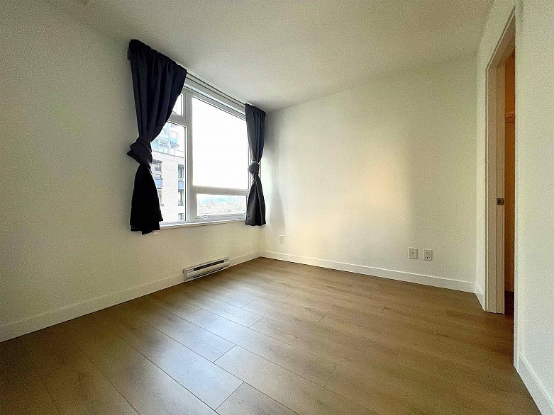 652 5515 Boundary Road