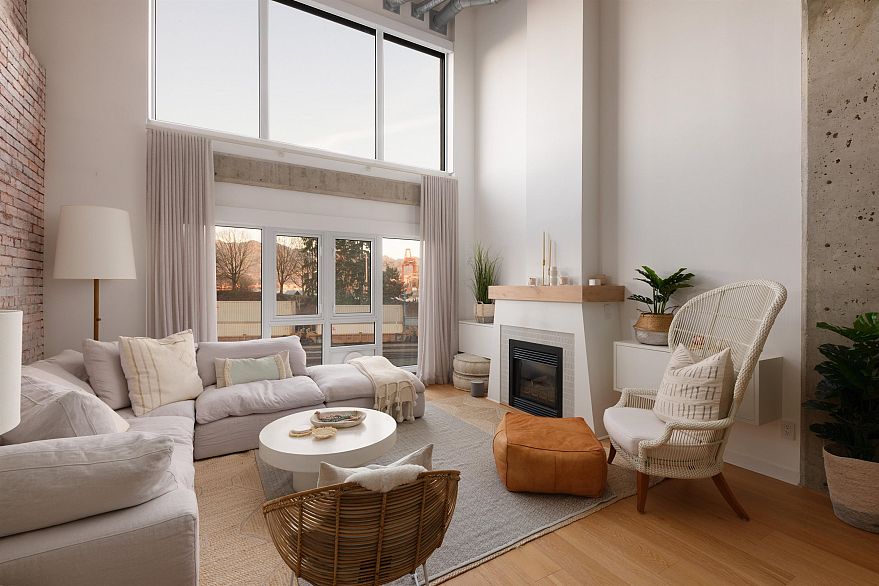 308 27 Alexander Street