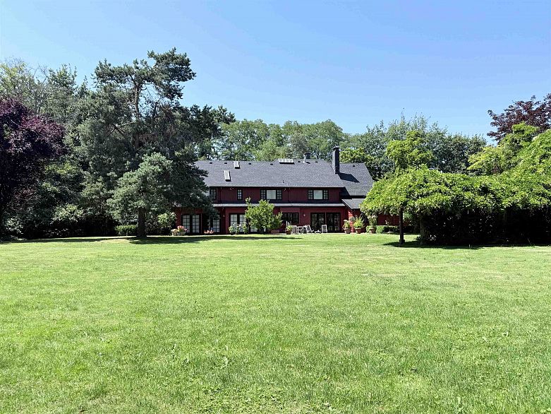 6786 Blenheim Street