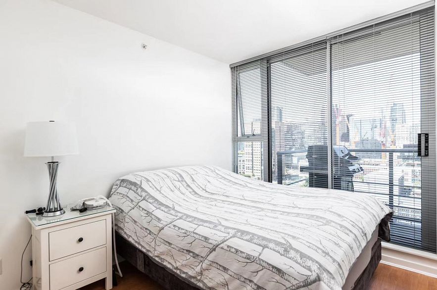 2706 602 Citadel Parade