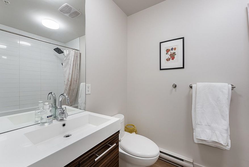 401 370 Carrall Street