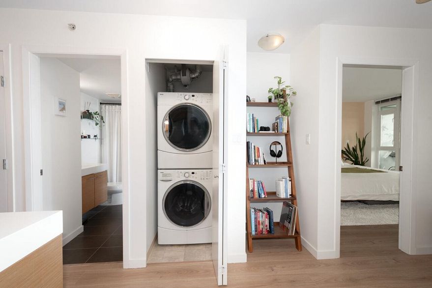 1006 2770 Sophia Street