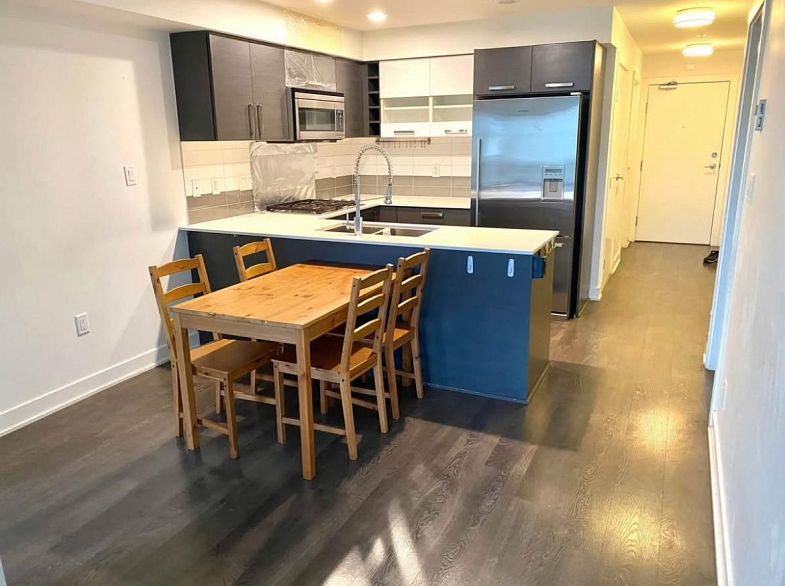 307 2858 W 4th Avenue