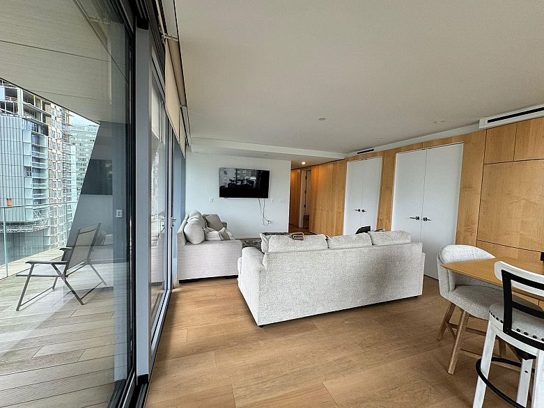 1103 1568 Alberni Street