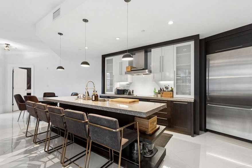 304 1102 Hornby Street