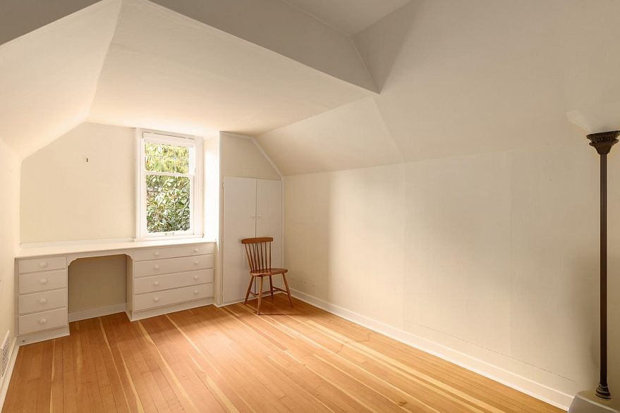 6137 Mccleery Street