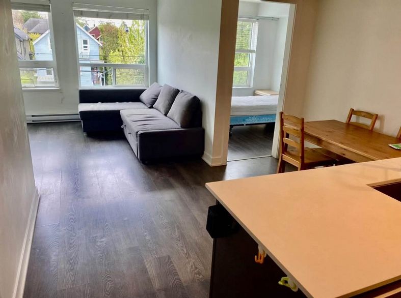 307 2858 W 4th Avenue