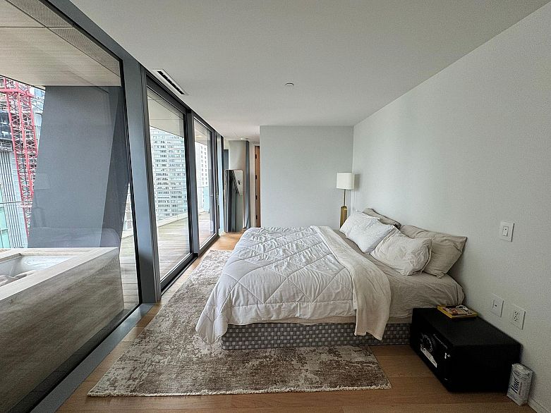 1103 1568 Alberni Street