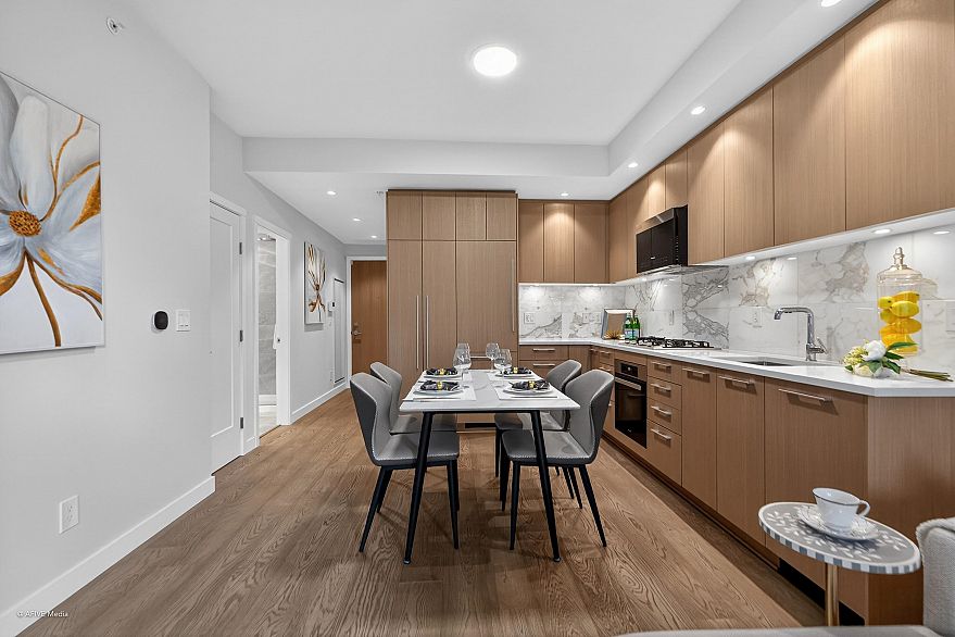 101 5608 Berton Avenue