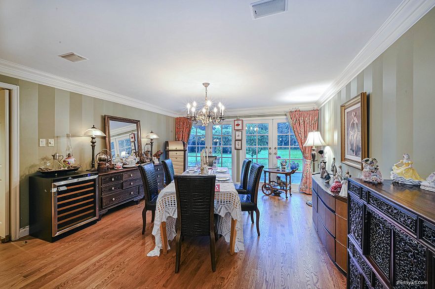 6786 Blenheim Street