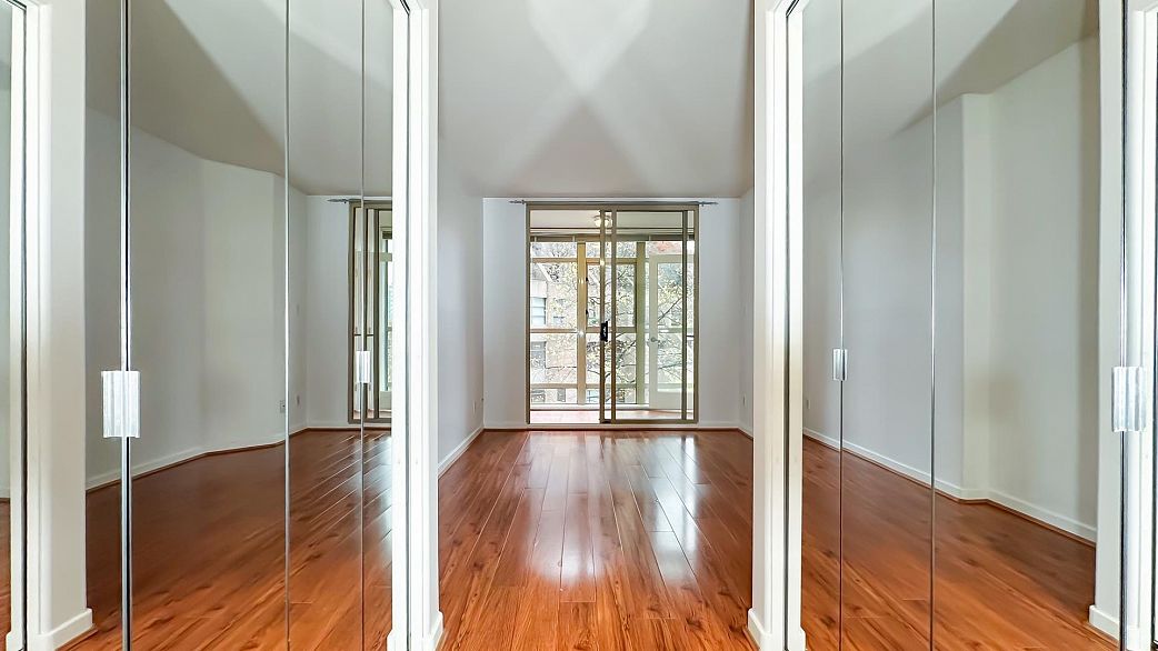 511 819 Hamilton Street