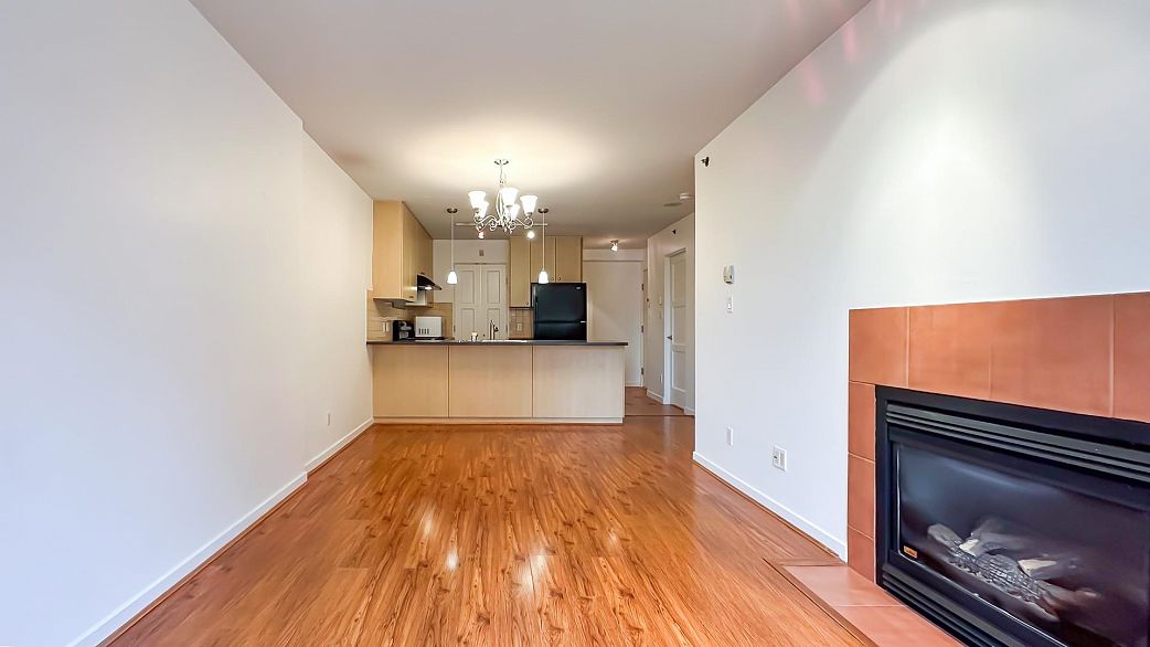 511 819 Hamilton Street