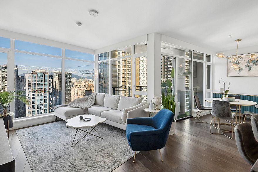 3005 1372 Seymour Street