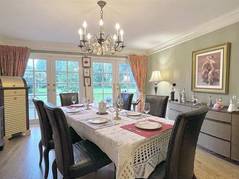 6786 Blenheim Street