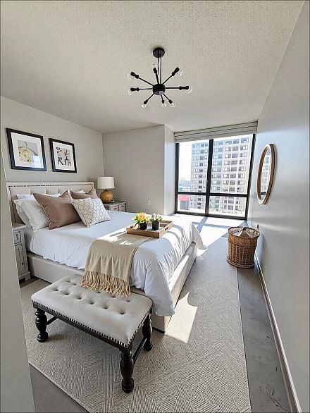 1803 867 Hamilton Street